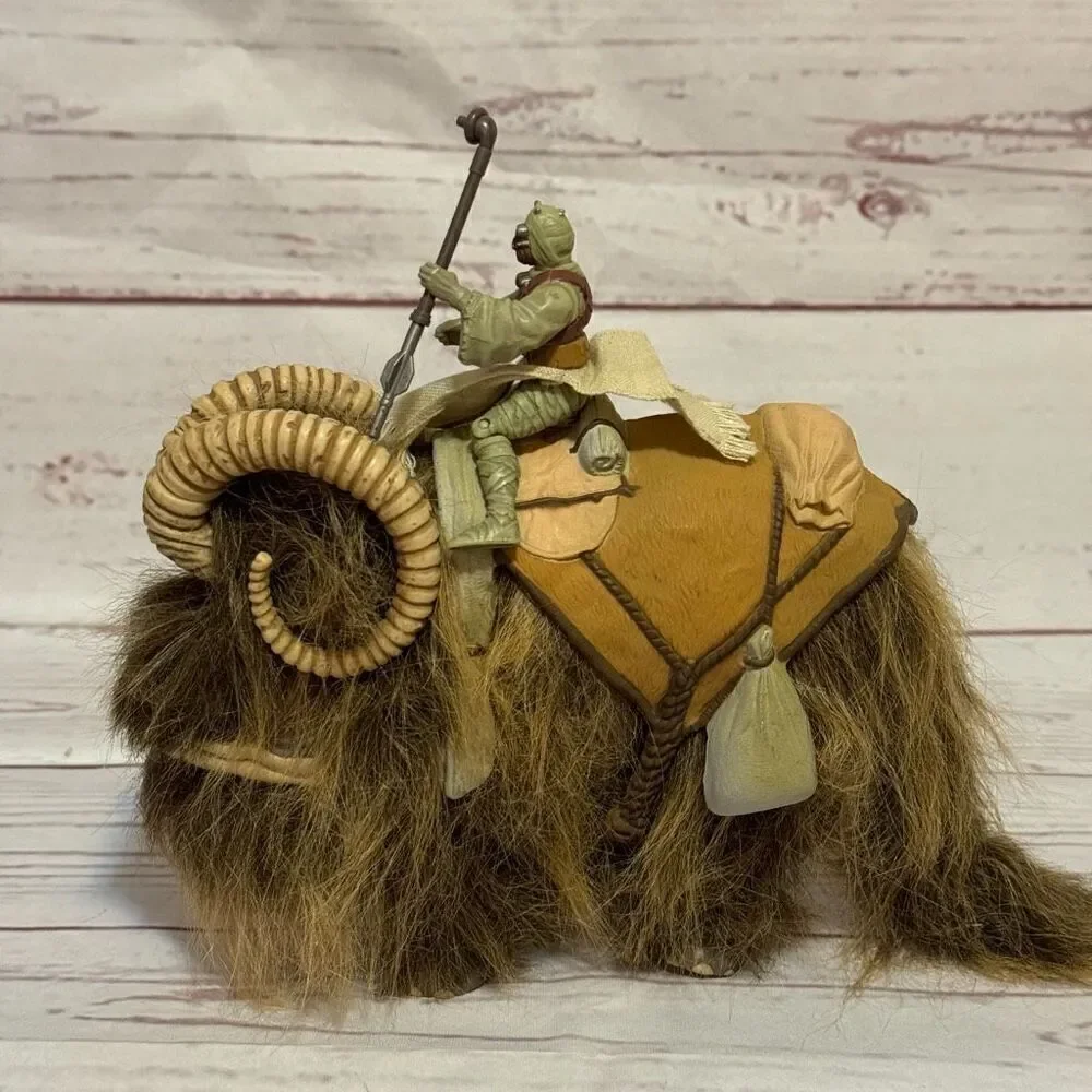 1998 Star Wars Power of the Force Bantha with Tusken Raider & Gaffi Stick Hasbro